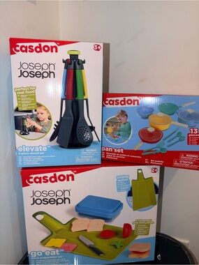 Kids Play Kitchen Utensil & Pan Set Bundle BNIB Never-open ready to be gifted